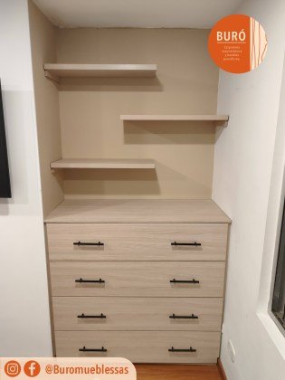 Closet repisas 0.0.jpg